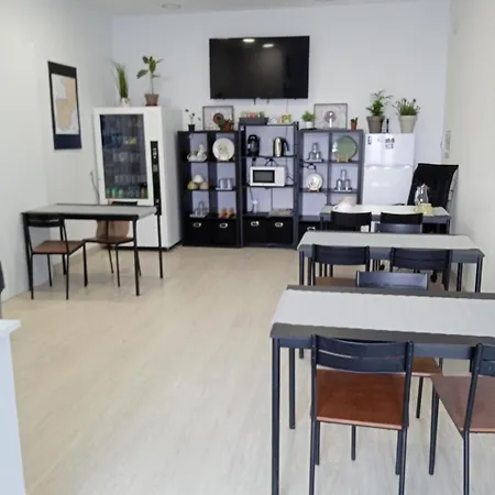 Hostel Fonte Dos Aloques